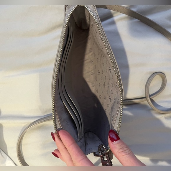 Tory Burch cross body purse 🩶 - Picture 5 of 5